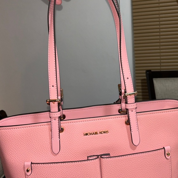 Michael Kors Jet Set Medium Pocket Tote Bag NWT - Picture 6 of 13